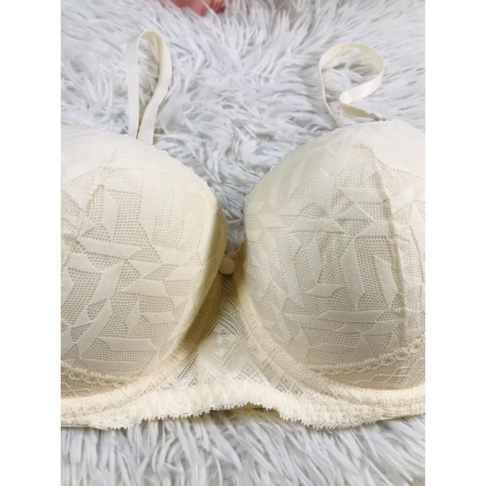 Women’s Lace Support Bra 85C/38C Beige Underwire Full Coverage Straps Padded